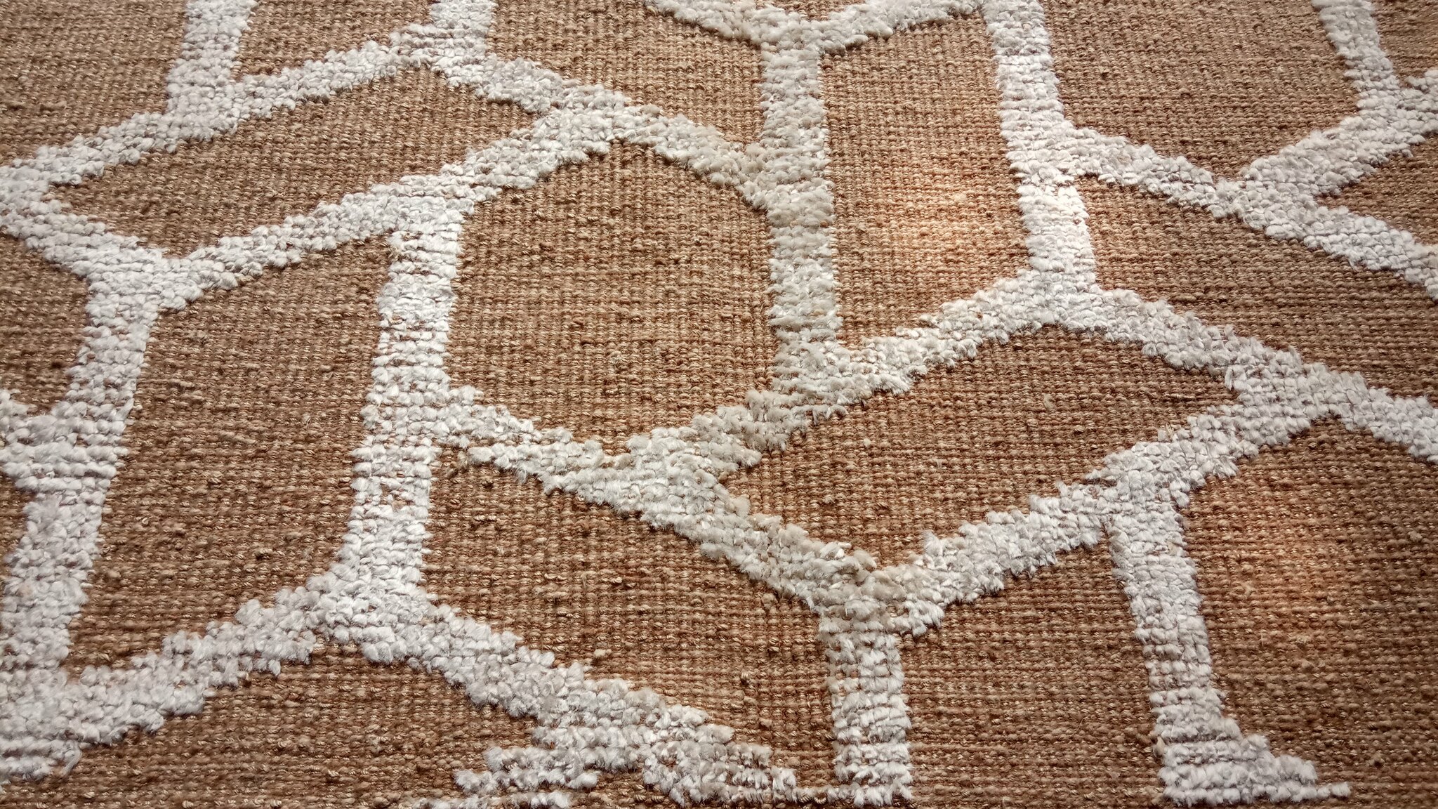 Hand Knotted Wool and Silk-Carpets and Rugs Designs